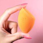 بیوتی بلندر 2تایی(پد اسفنجی)  ریل تکنیک REAL TECHNIQUES اصل  REAL TECHNIQUES MIRACLE COMPLEXION SPONGE - Image 2