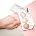 پالت هایلایتر گلدن رز Golden Rose مدل Strobing Highlighter حجم 8 گرم