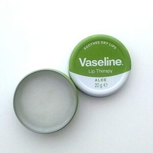بالم لب وازلین لب آلوئه ورا Vaseline Lip Therapy Aloe